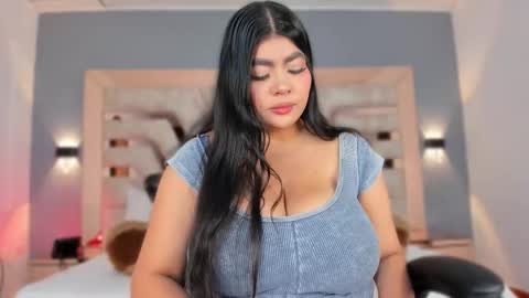 bellaboobs_ online show from November 19, 7:36 pm