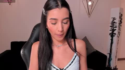  Bella C  online show from October 2, 11:28 am