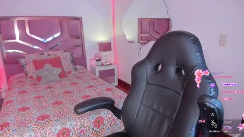 Snapshot of belladiamond18 chatting on January 21, 9:36 pm TELL ME GODDESS NEXT Transmission 01122024 9PM TO 4AMColombian hour THANKS Follow me online show from January 21, 9:36 pm