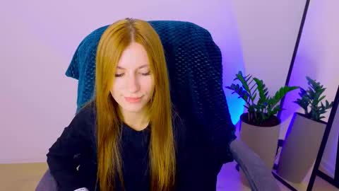 Snapshot of bellafoxi chatting on September 15, 4:29 pm BellaFoxi online show from September 15, 4:29 pm