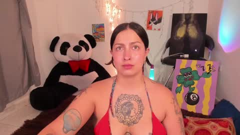 Bella online show from December 25, 8:17 pm