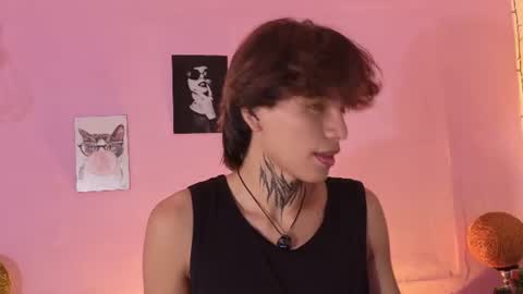 bellamy_094 online show from June 23, 7:01 pm