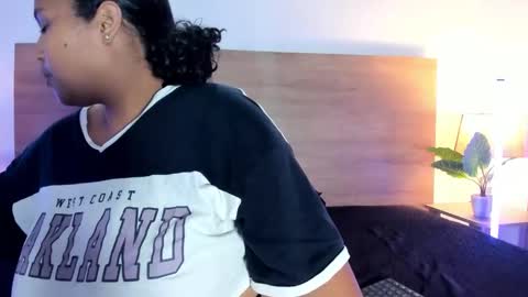 Bella Nix big tits online show from March 18, 11:24 am