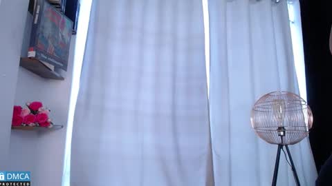   online show from February 8, 4:14 pm