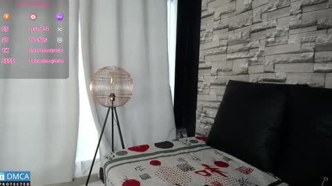   online show from February 13, 4:17 pm