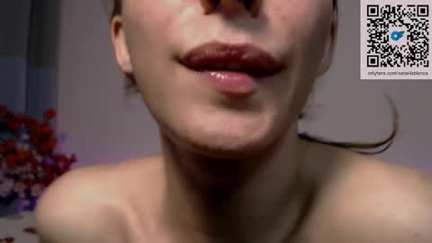 bellaqueen0701 online show from February 9, 4:38 am