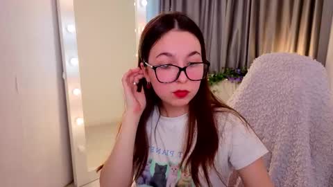 Bella online show from March 21, 8:19 am