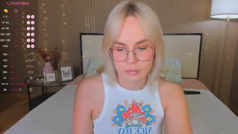 Bella online show from February 5, 12:59 am