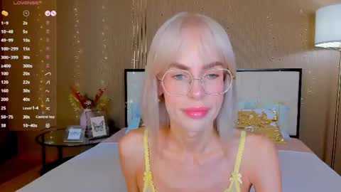 Bella online show from June 25, 1:05 am