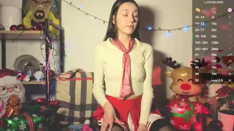 Snapshot of bellaward2 chatting on December 20, 10:17 pm MY OLD PAGE IS NO LONGER. THIS IS MY NEW online show from December 20, 10:17 pm