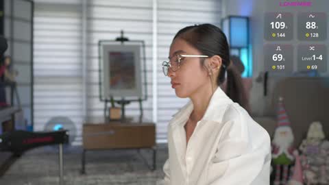 Snapshot of belle_adrienne chatting on January 8, 1:00 am Belle Adrienne IG online show from January 8, 1:00 am