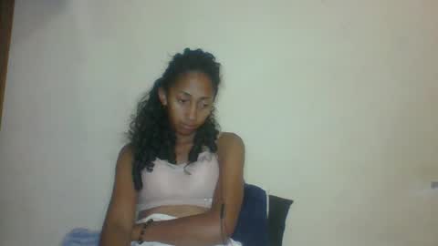 belle_annah online show from May 11, 2:45 pm