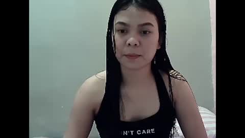 Snapshot of belle_ph chatting on December 5, 6:43 am Belle online show from December 5, 6:43 am