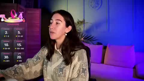 Bella online show from September 25, 4:00 pm