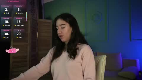 Bella online show from November 16, 3:39 pm