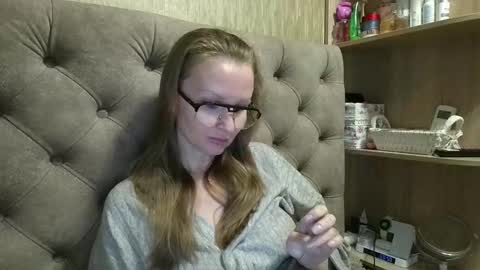 Amelia online show from October 4, 4:16 pm