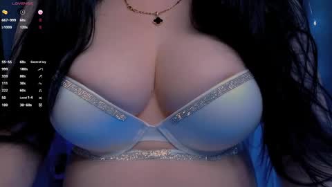 Hello I am kind friendly and cute girl online show from May 18, 9:53 pm
