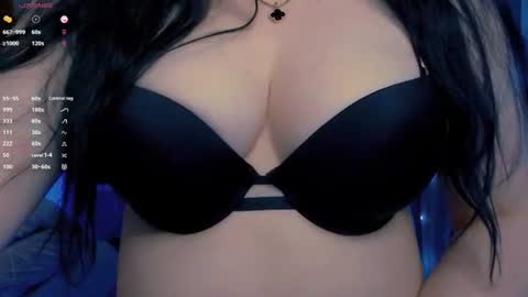 Hello I am kind friendly and cute girl online show from June 26, 1:59 pm