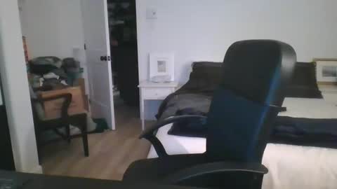 Snapshot of bellequeue19758 chatting on October 25, 11:07 am bellequeue19758 online show from October 25, 11:07 am