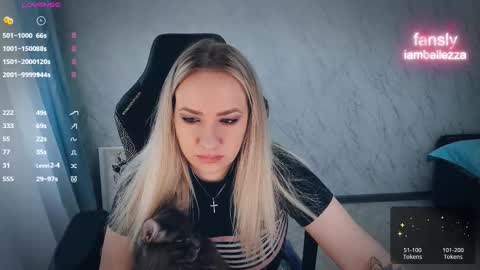 Your Annabelle Wolf  online show from February 27, 11:32 am