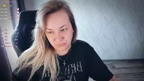 Your Annabelle Wolf  online show from June 15, 9:55 am