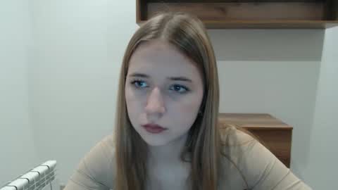 bellochka_ online show from December 19, 7:26 am