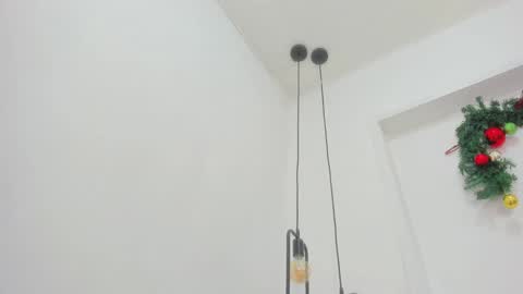 Snapshot of bellota_flak chatting on December 15, 7:57 am Bellota Flak online show from December 15, 7:57 am