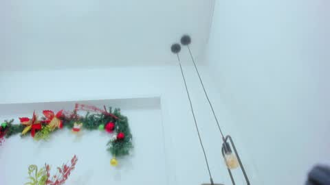 Snapshot of bellota_flak chatting on December 30, 11:37 am Bellota Flak online show from December 30, 11:37 am