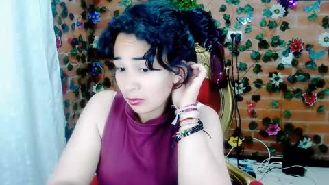Snapshot of belly_silky chatting on January 15, 4:47 am Belly online show from January 15, 4:47 am
