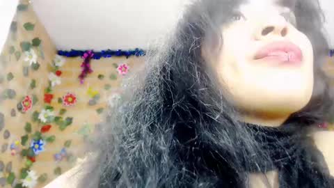 Snapshot of belly_silky chatting on January 20, 6:53 am Belly online show from January 20, 6:53 am