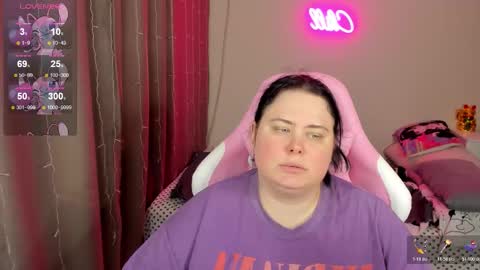 LinaBoo online show from March 7, 8:55 am