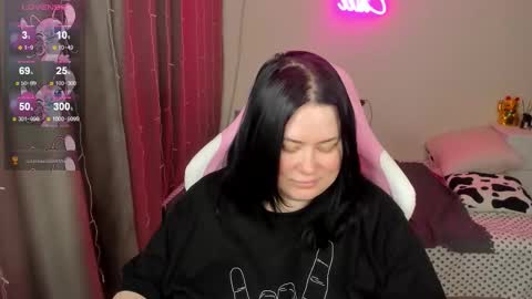 LinaBoo online show from March 23, 6:17 am