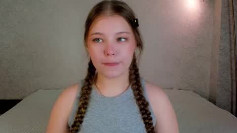 Kate online show from December 16, 1:49 pm