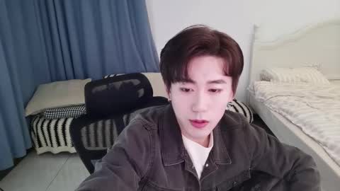 Ben online show from January 9, 2:42 pm