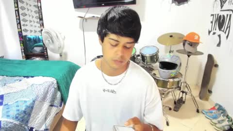 Snapshot of ben_falcon chatting on March 4, 8:49 pm Ben online show from March 4, 8:49 pm