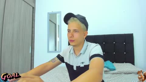 Snapshot of ben_summers chatting on March 31, 12:23 am Ben Summers online show from March 31, 12:23 am