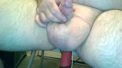 Snapshot of benawhile chatting on December 10, 1:00 pm benawhile online show from December 10, 1:00 pm