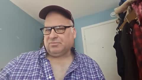 Snapshot of bendavewill chatting on February 20, 9:54 am Bendavewill online show from February 20, 9:54 am