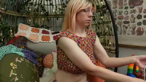 Willow online show from September 25, 11:14 am