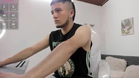 Snapshot of bendito_dreamms chatting on September 24, 4:49 am Bendito online show from September 24, 4:49 am