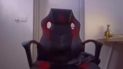 bendoor1 online show from September 11, 11:16 pm