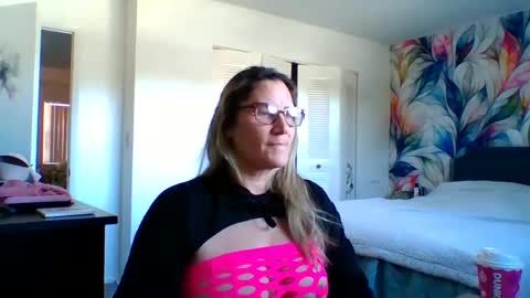 Becky online show from December 3, 2:49 pm