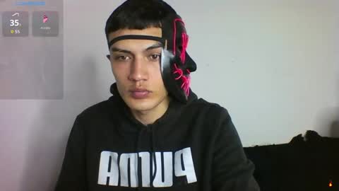 Tiffany and Bengie online show from November 2, 8:28 am