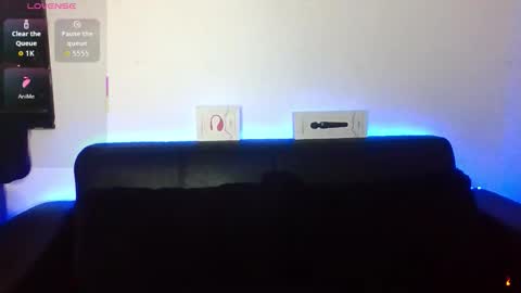 Tiffany and Bengie online show from February 6, 1:43 am