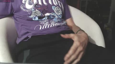 benijamin online show from April 13, 8:58 pm