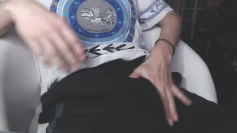 benijamin online show from April 26, 9:34 pm