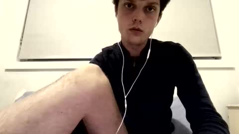 benjamin bottom online show from February 11, 10:20 am