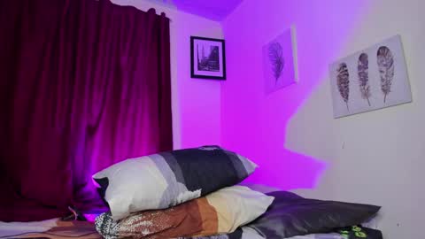 Snapshot of benjamin_fiore chatting on December 25, 4:33 am benjamin_fiore online show from December 25, 4:33 am