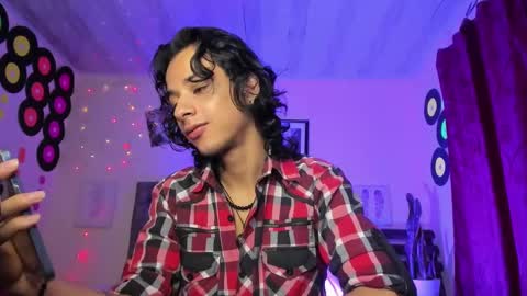 Snapshot of benjamin_fiore chatting on March 11, 11:26 pm benjamin_fiore online show from March 11, 11:26 pm