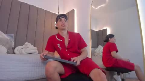 BENJAMIN online show from July 7, 1:52 am